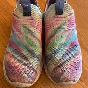 Sketchers stretch fit sneakers